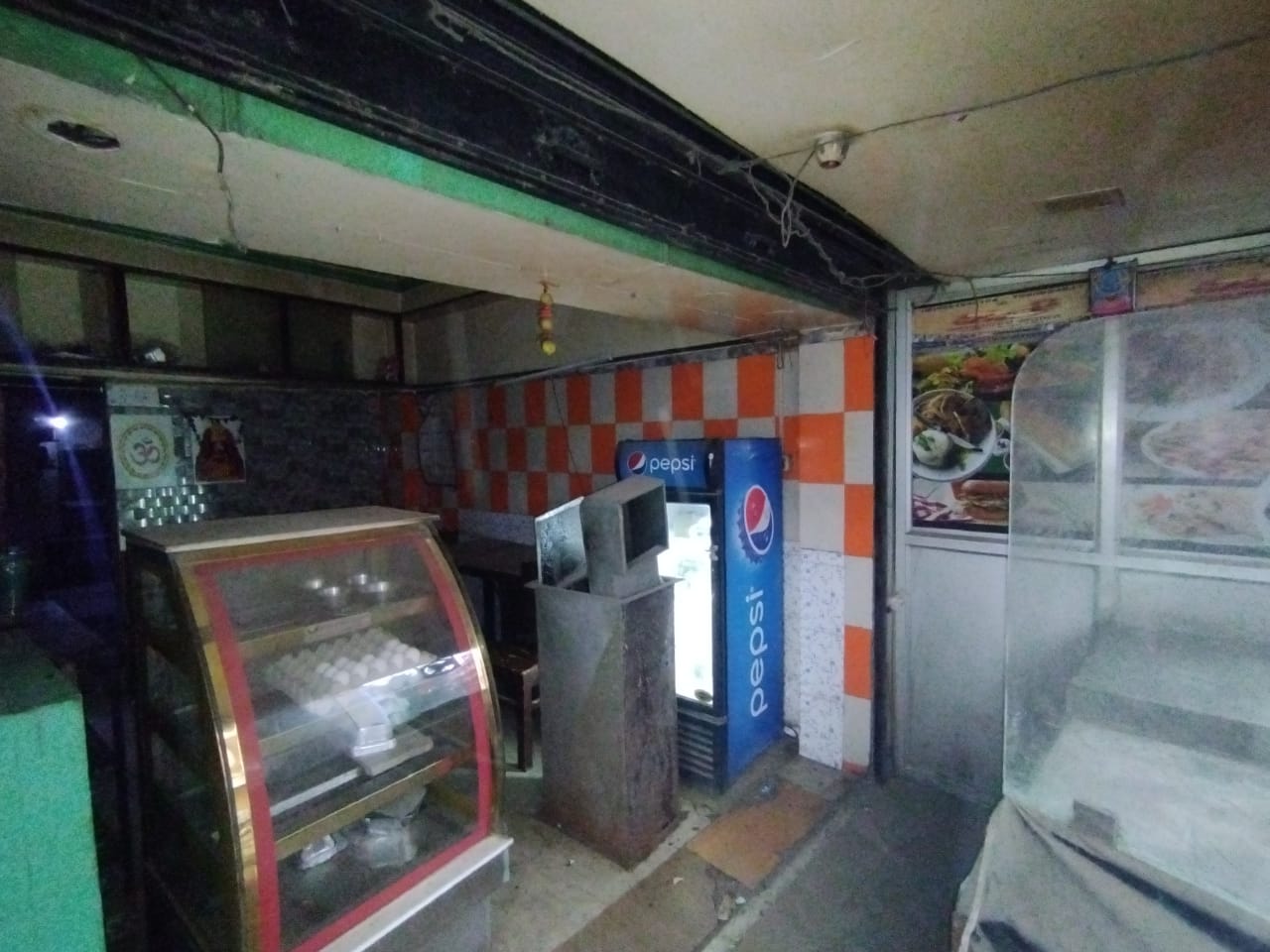 commercial-shop-for-rent1670653061